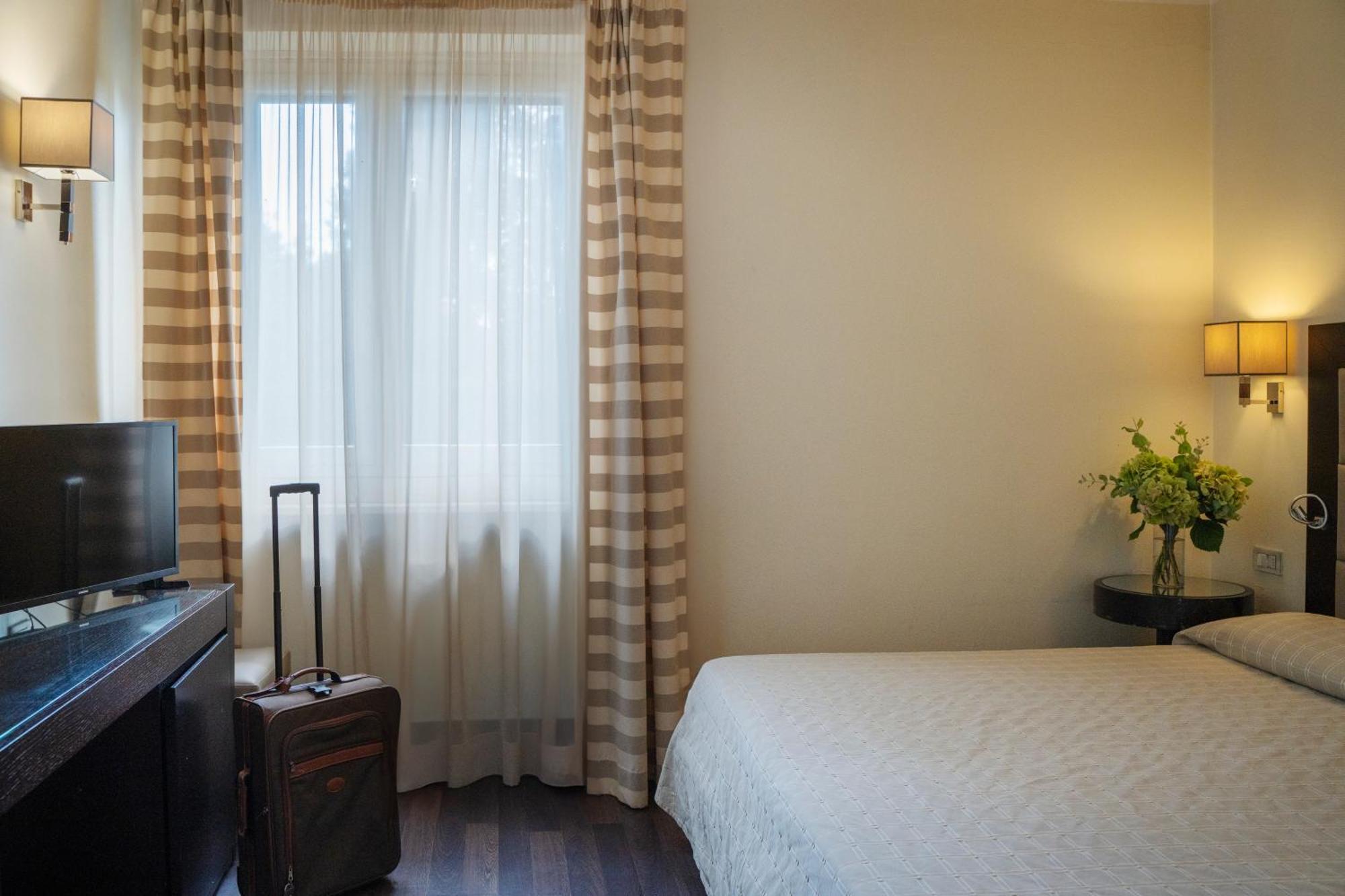 Hotel Villa Maria Regina Рим Екстер'єр фото