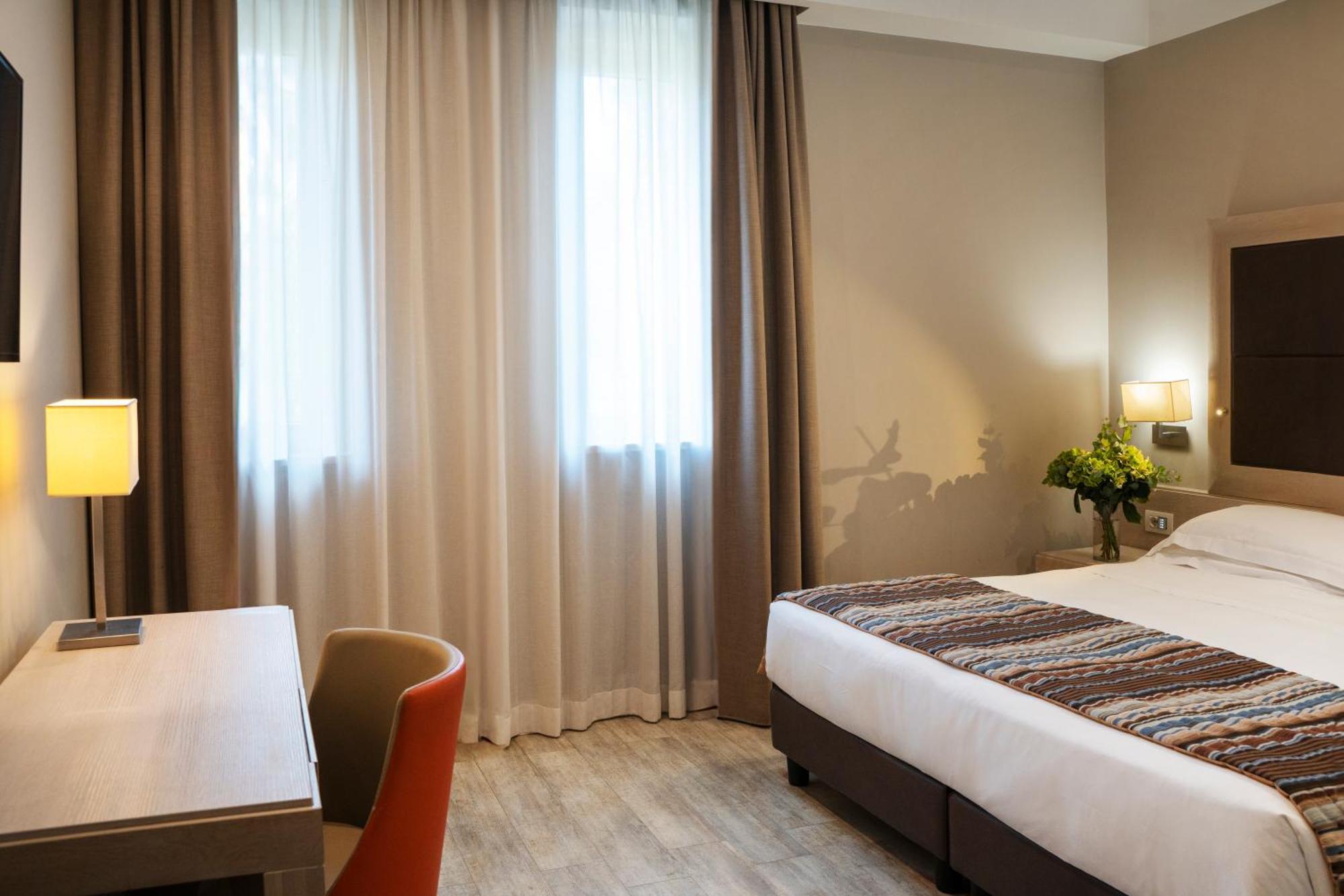 Hotel Villa Maria Regina Рим Екстер'єр фото