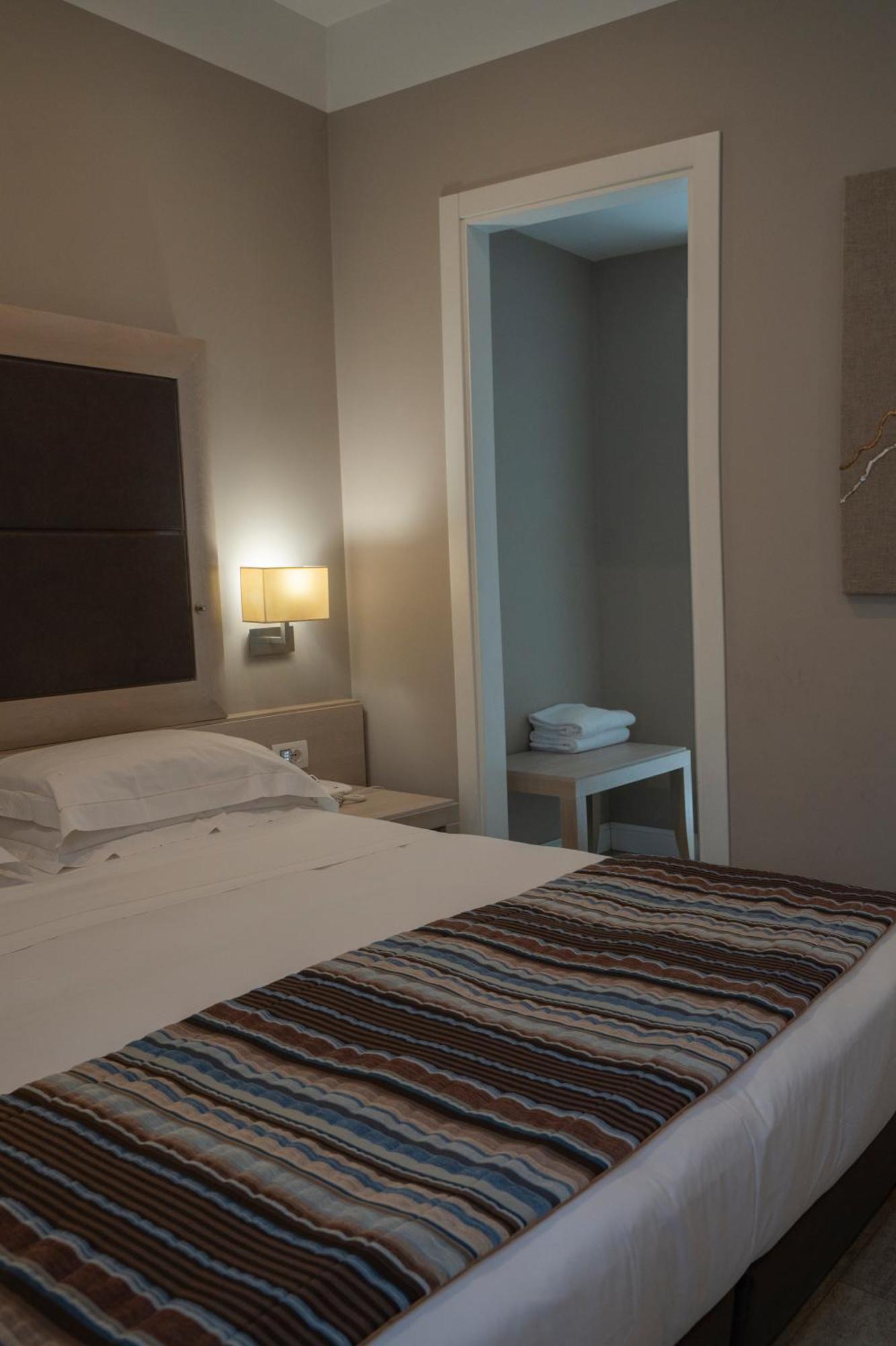 Hotel Villa Maria Regina Рим Екстер'єр фото